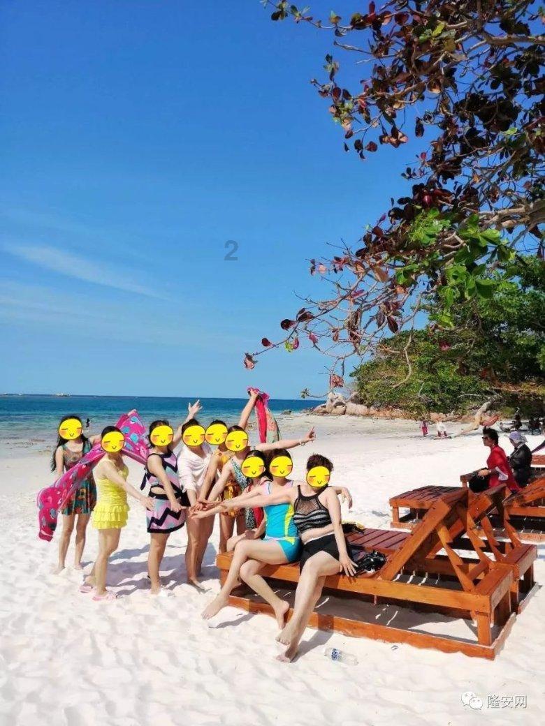 夏日时尚的爱丽