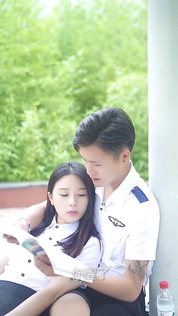 逃出昏暗的房子