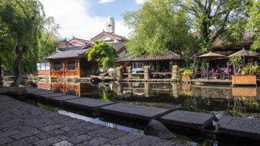 写个范文吧，具体是我是股东，我能给员工带来的好处是什么游戏画面