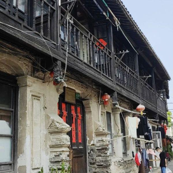 铁路上为什么会有那么多的石子?游戏画面